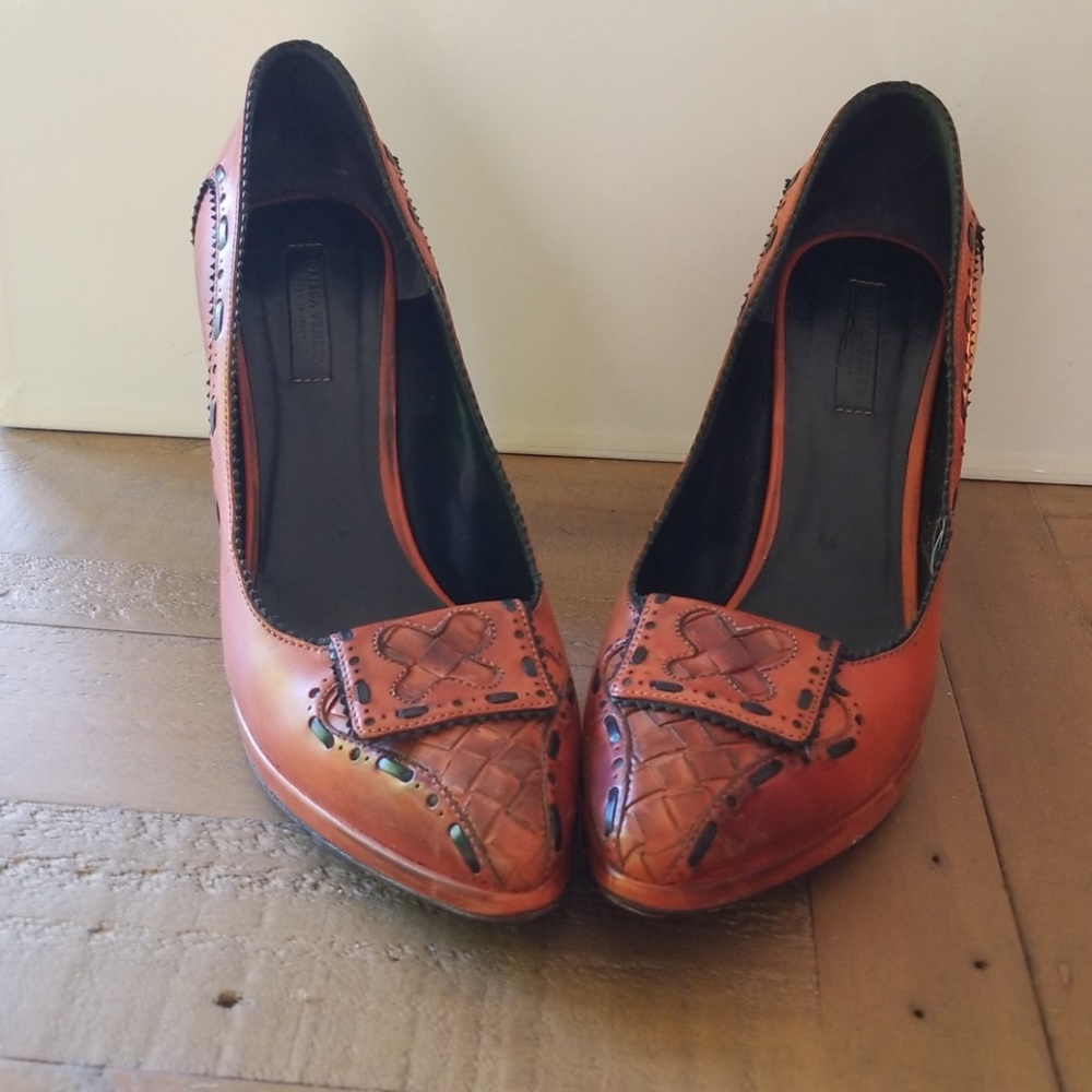 Bottega Veneta Leather Pumps size 40